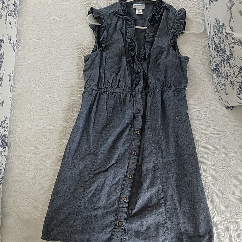 Motherhood maternity chambray dress size Medium
